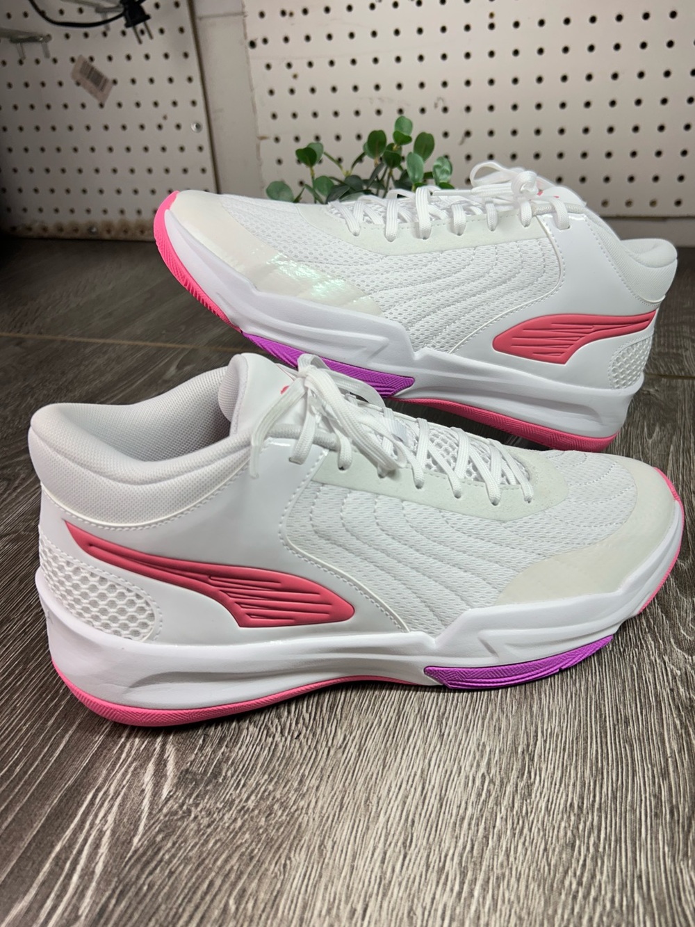 Puma court pro 2 metallic basketball Sneakers with Pink and Purple Accents